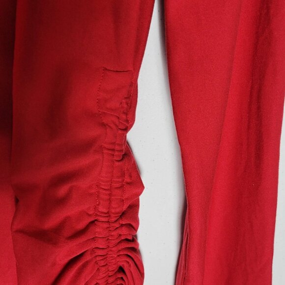 Infinite Performance Red Long Sleeve "Love Unites" Shirt (Youth Large) - Picture 7 of 9